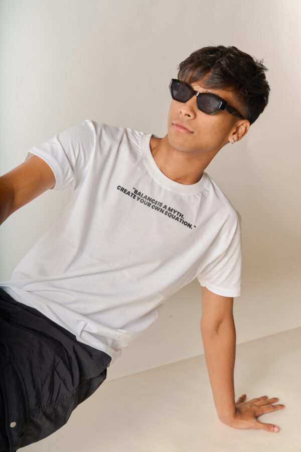 BALANCE TEE
