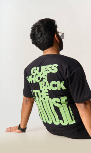 GUESS WHO'S BACK TEE